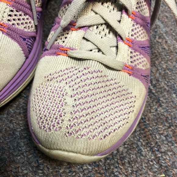 Nike Running Shoes - Picture 3 of 6